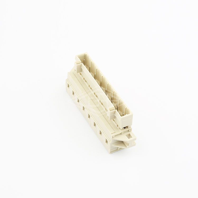 YE 5mm 5.08mm 8 pin 16A 300V AC white plastic terminal block